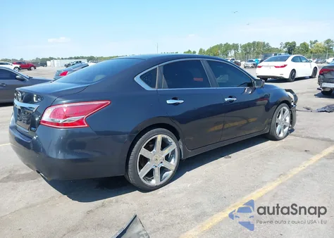 2013 Nissan Altima 2.5 S z USA, uszkodzony, nr VIN 1N4AL3AP4DC222799